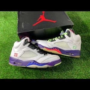 Jordan 5 Alternate Belair size 9 with og box read description